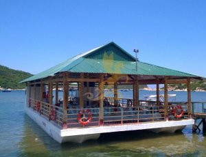 Nhà hàng nổi đầu tiên được cấp phép trên vịnh Vĩnh Hy